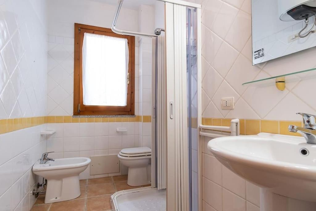 Luisa Sunny House Apartment ซานตามาเรีย นาวาร์เรเซ ภายนอก รูปภาพ
