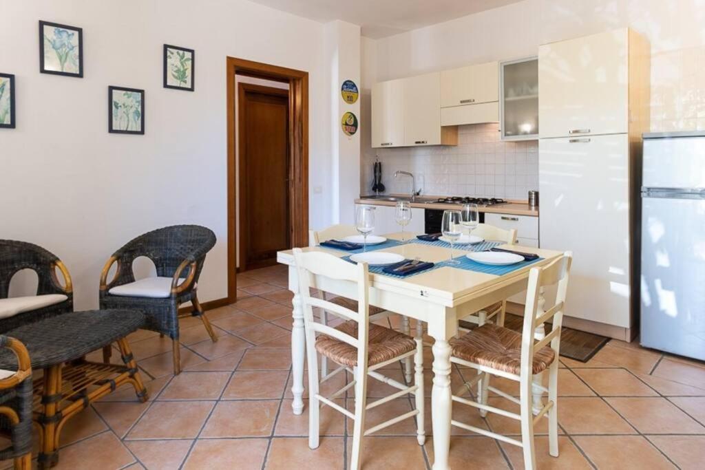 Luisa Sunny House Apartment ซานตามาเรีย นาวาร์เรเซ ภายนอก รูปภาพ